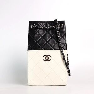 Chanel Black/White Bag